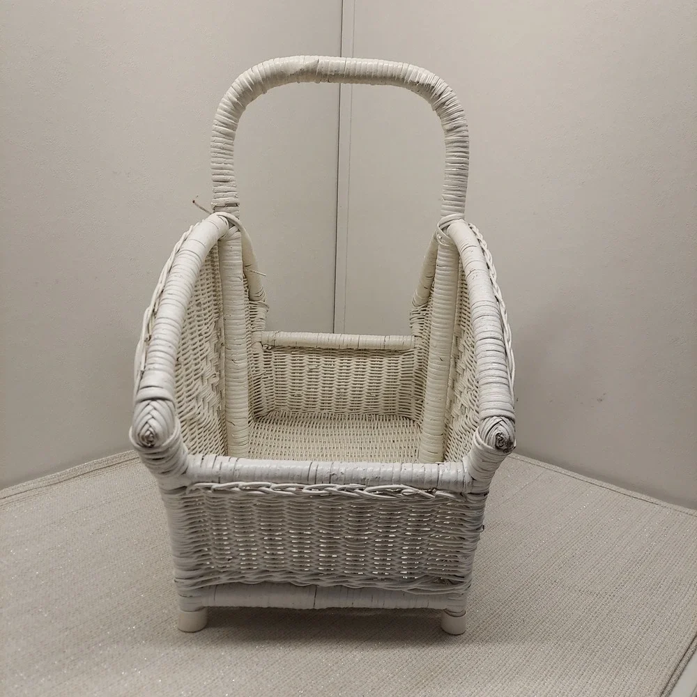 N/A vintage white
